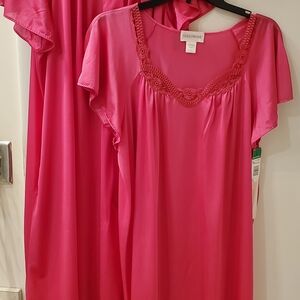 Women's Pink Nightgown
